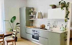 Lovely Apartment In Prada District